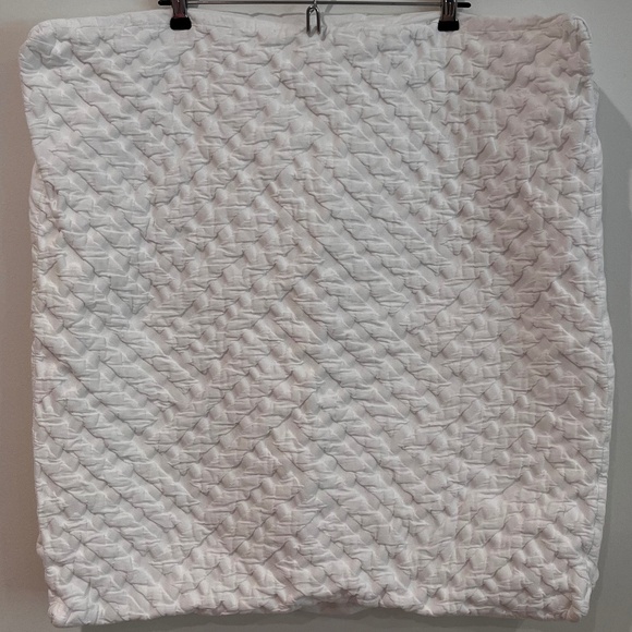 Two West Elm Parquet Texture Euro Shams in White - Picture 2 of 6